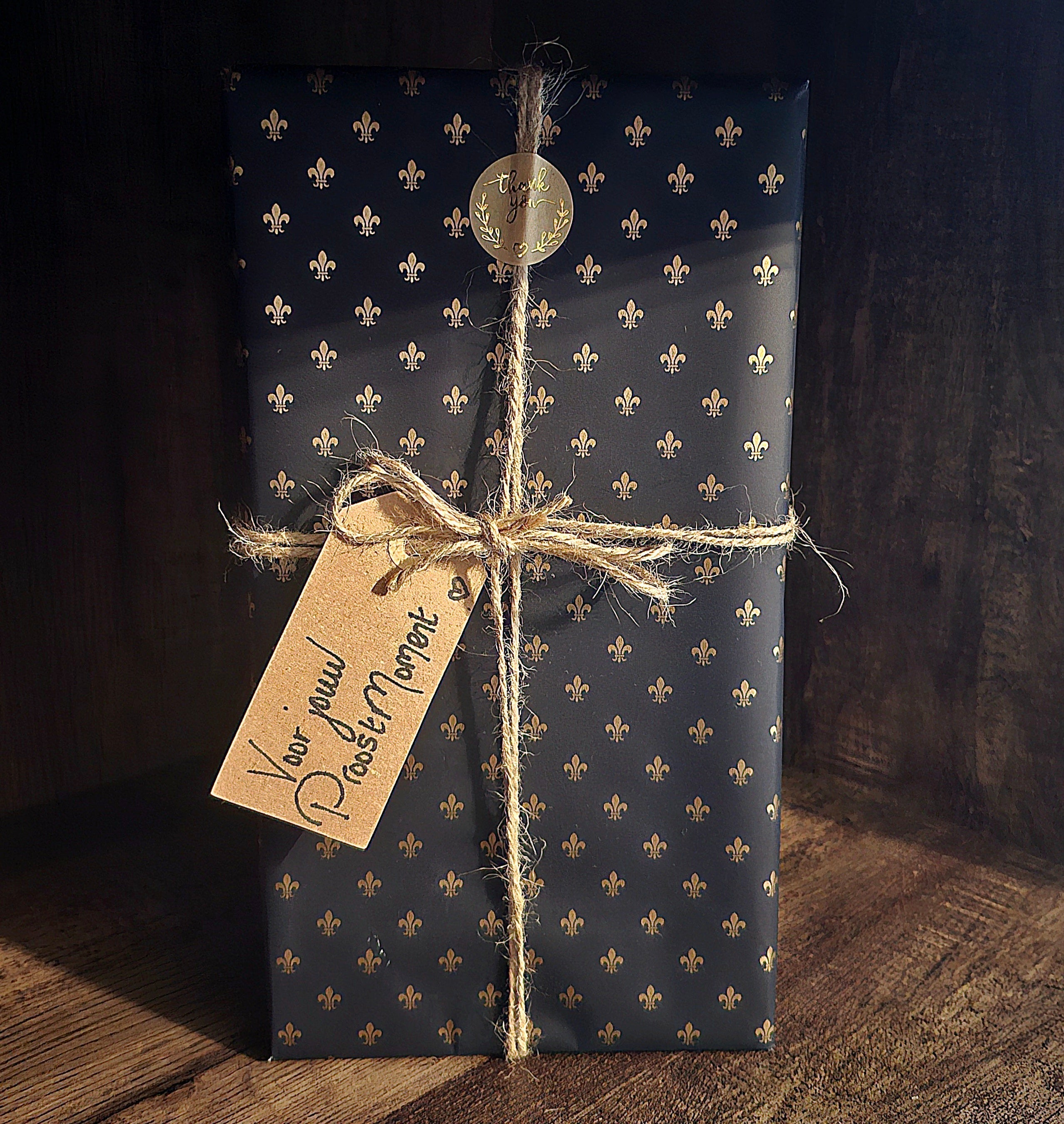 Prachtig cadeau ingepakt door proostmoment