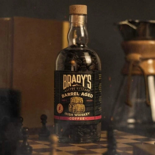 Brady’s Barrel Aged Irish Whiskey Coffee in Fles – Luxe Vatgerijpte Koffie - ProostMoment