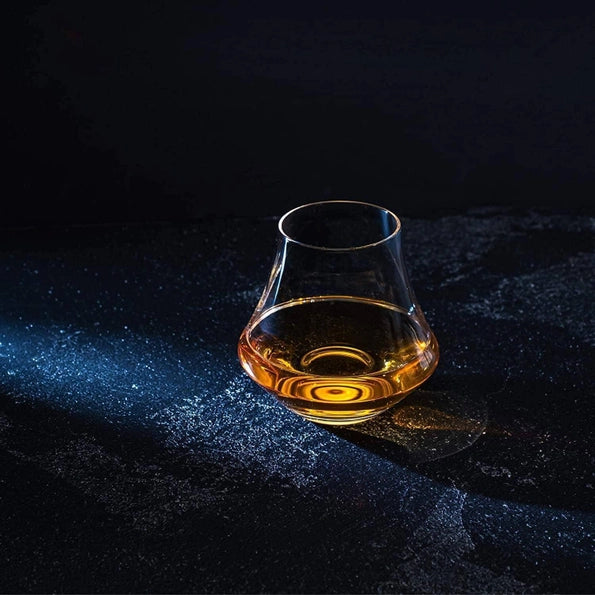 Kristallen Whiskyneusglas – Luxe Tulpdesign