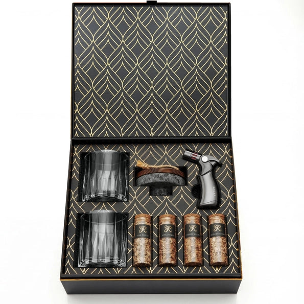 luxe whisky rookset met glazen torch en houtsnippers in geschenkdoos