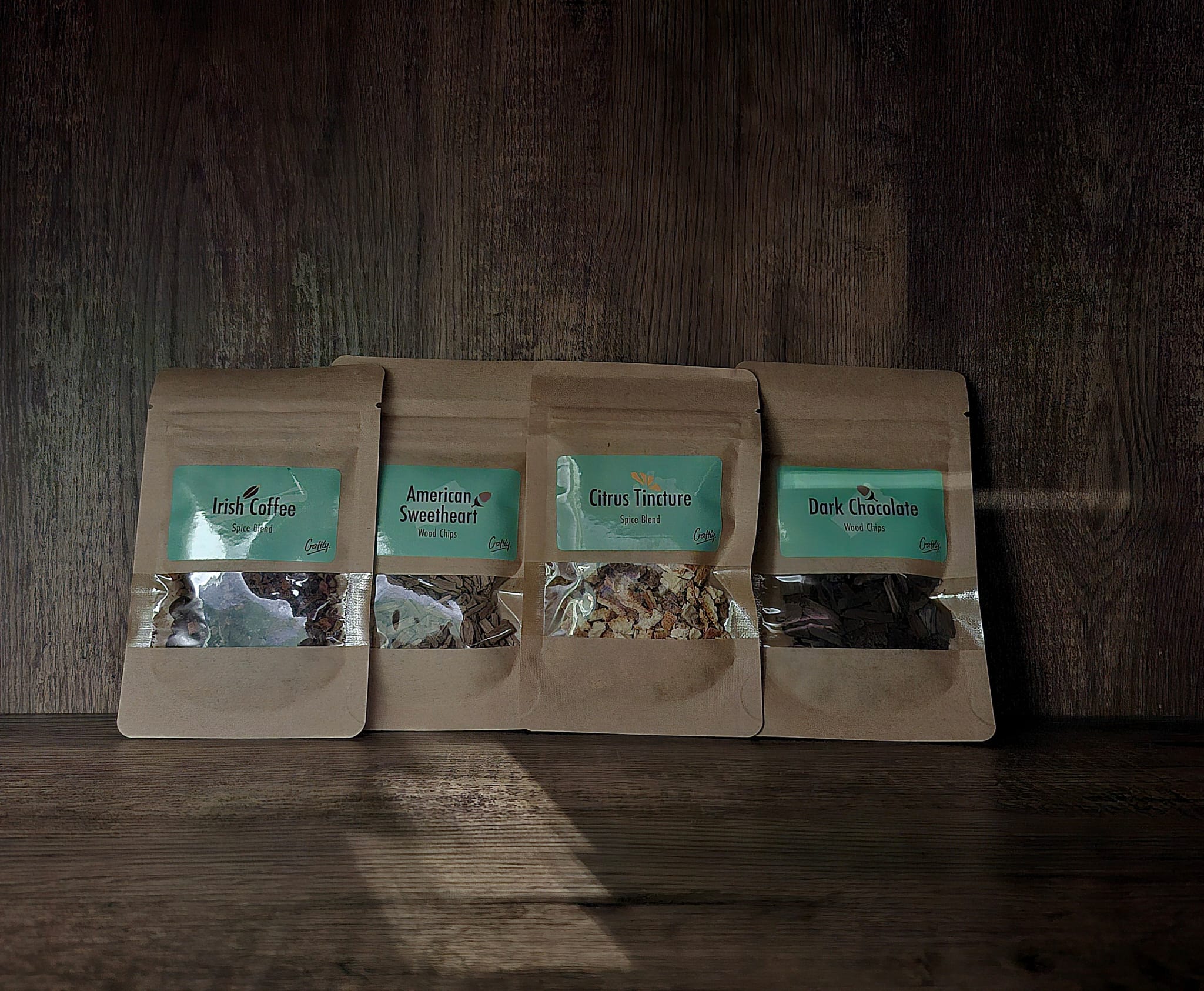 Whisky infusion fles met kruiden en houtchips – maak je eigen whisky met ProostMoment