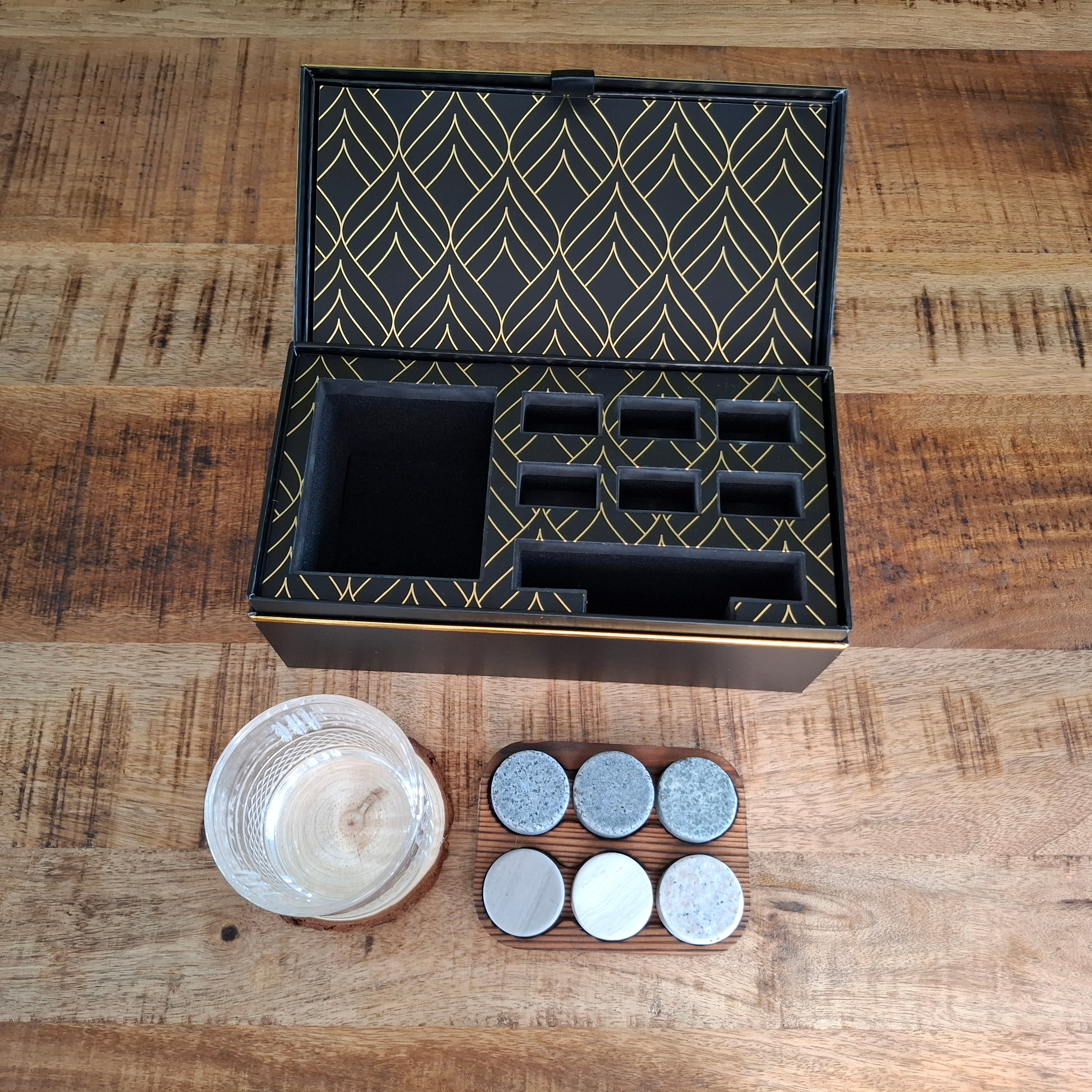 Luxe Whisky Cadeauset – Reserve Kristalglas met Whiskystenen - ProostMoment