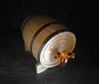 Houten whiskyvat met tap van ProostMoment voor een authentieke whiskybeleving.