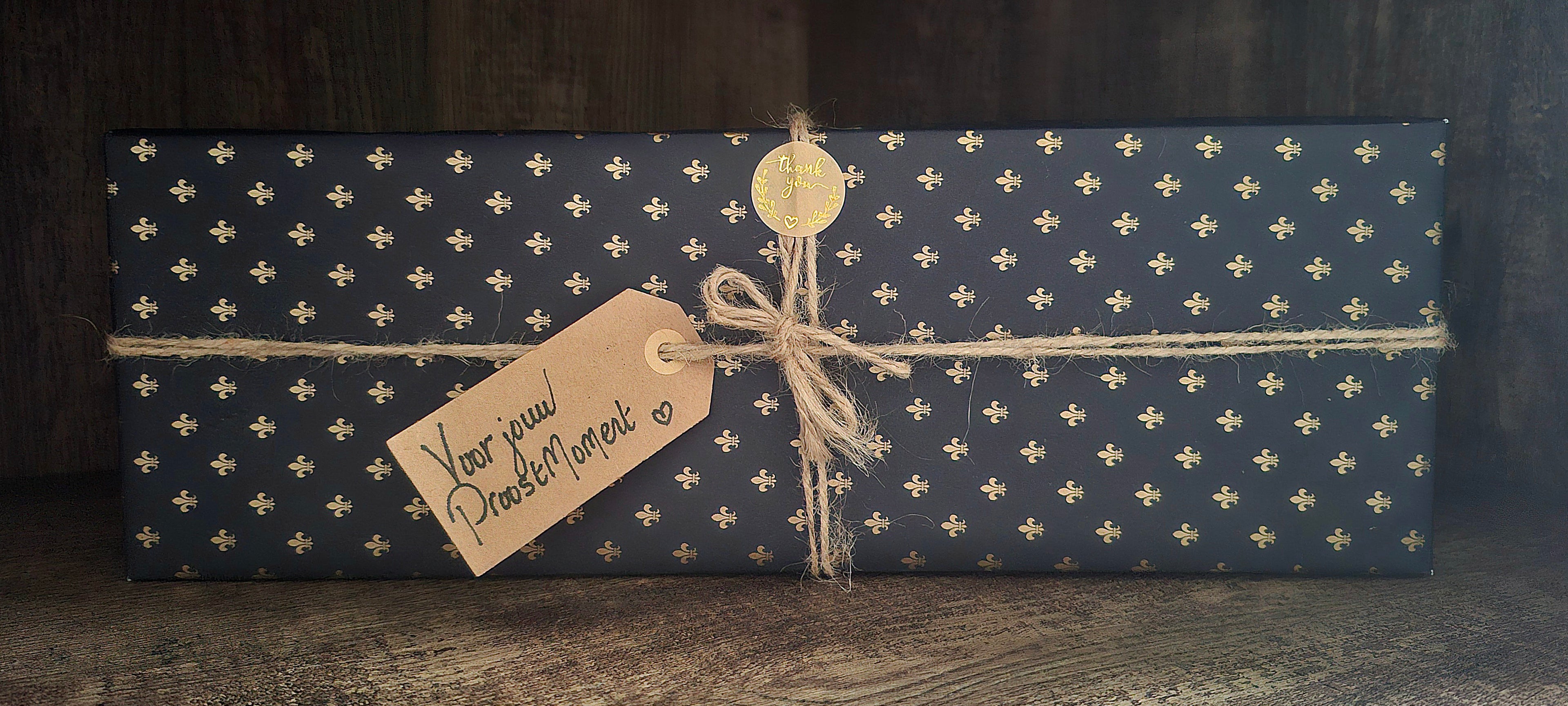 Luxe Whisky Cadeauset – Twist Whiskyglazen & Granieten Koelstenen - ProostMoment