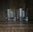 Set van 2 whiskyglazen met mountain design voor stijlvol serveren van whisky en bourbon.
